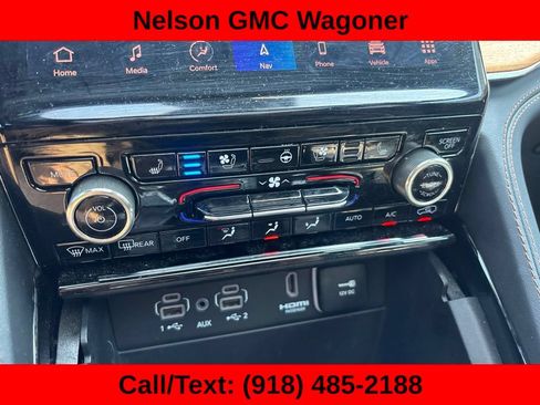 Used 2023 Jeep Grand Cherokee L Summit AWD/4WD image 16