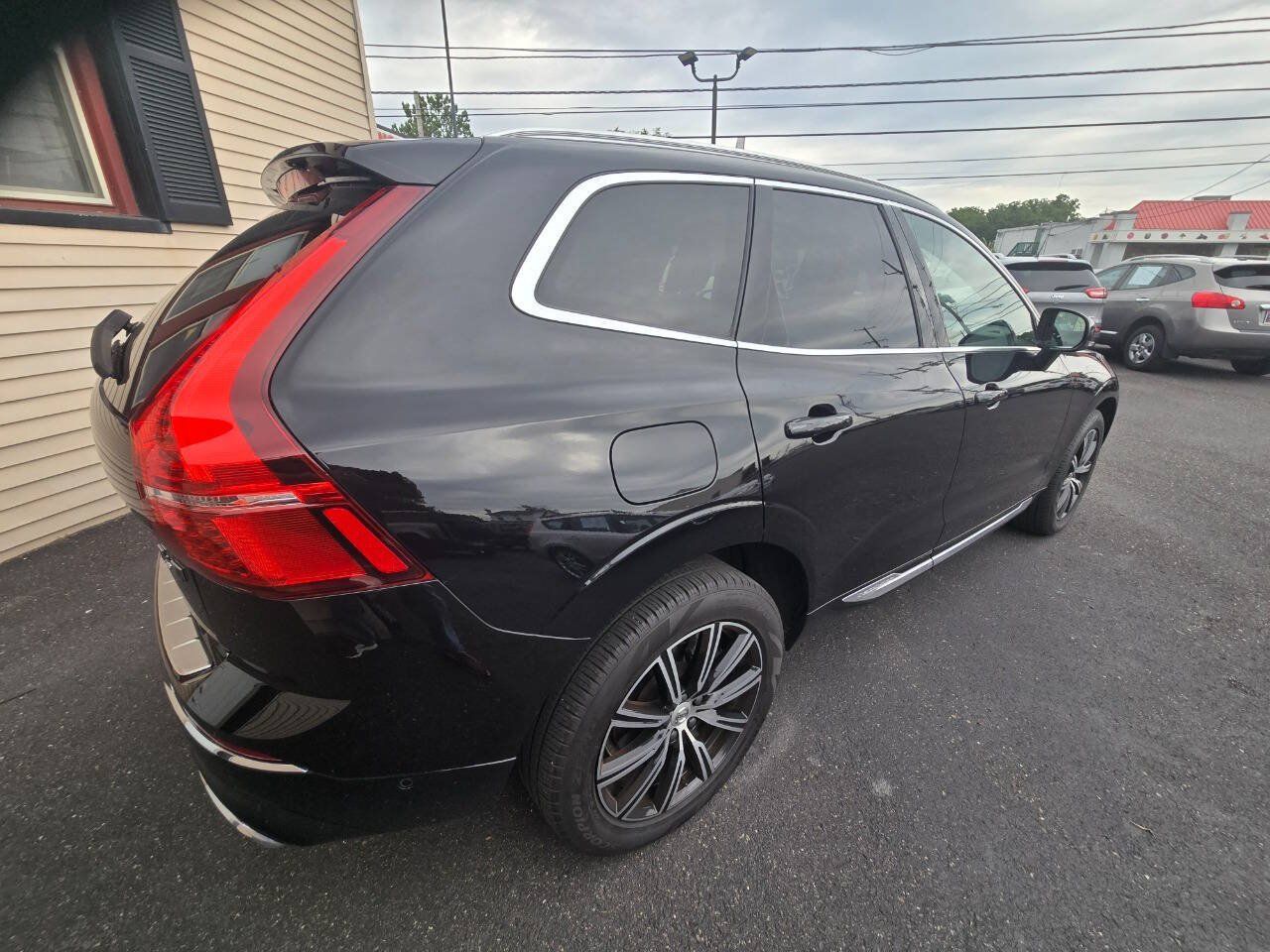 Used 2020 Volvo XC60 T6 Inscription w/ Protection Package AWD/4WD image 6
