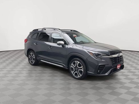 Used 2023 Subaru Ascent Limited w/ Technology Package AWD/4WD image 40