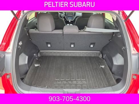 Certified 2025 Subaru Impreza 2.0i image 9
