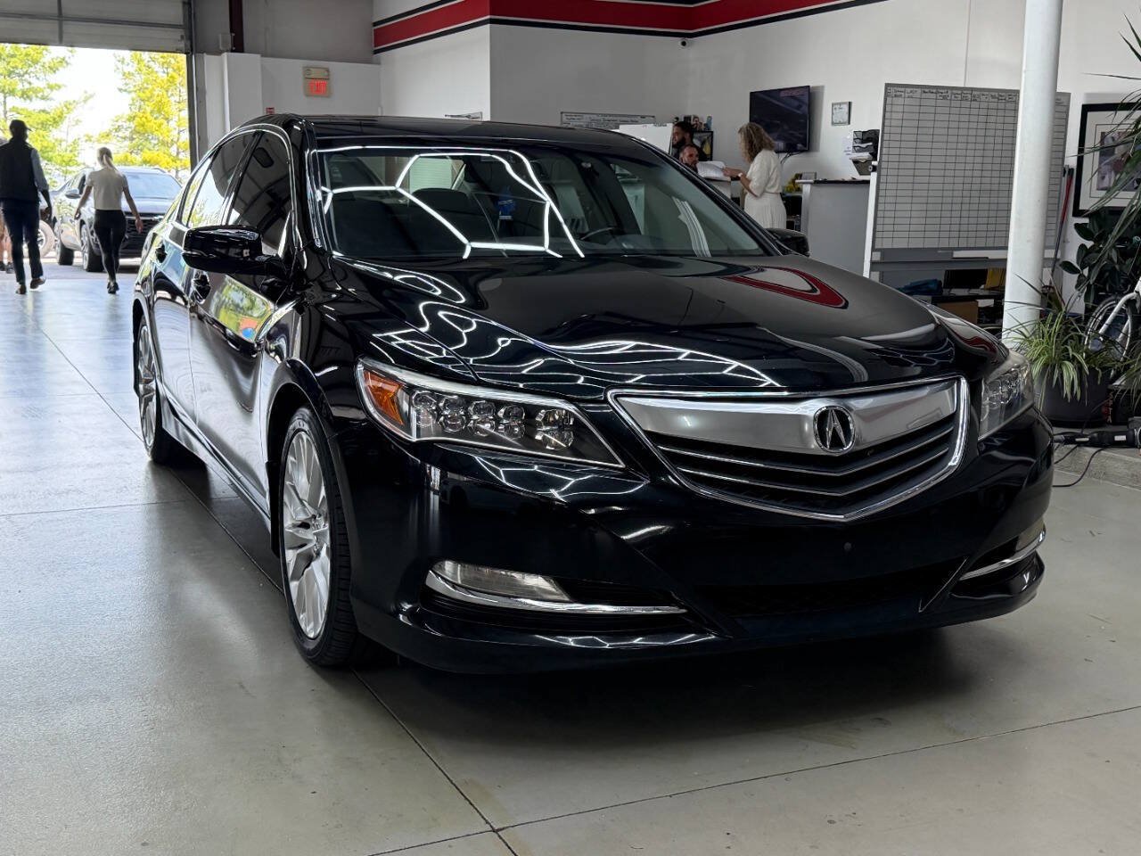 Used 2014 Acura RLX w/ Technology Package FWD image 1