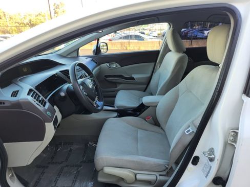 Used 2012 Honda Civic LX image 9