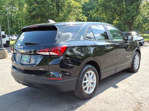 Certified 2024 Chevrolet Equinox LS w/ LS Convenience Package AWD/4WD image 7