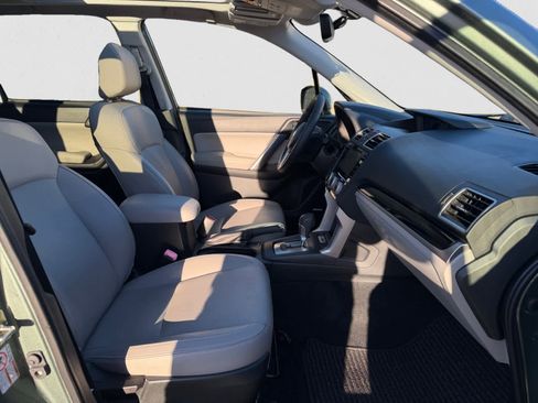 Used 2017 Subaru Forester 2.5i Limited image 15