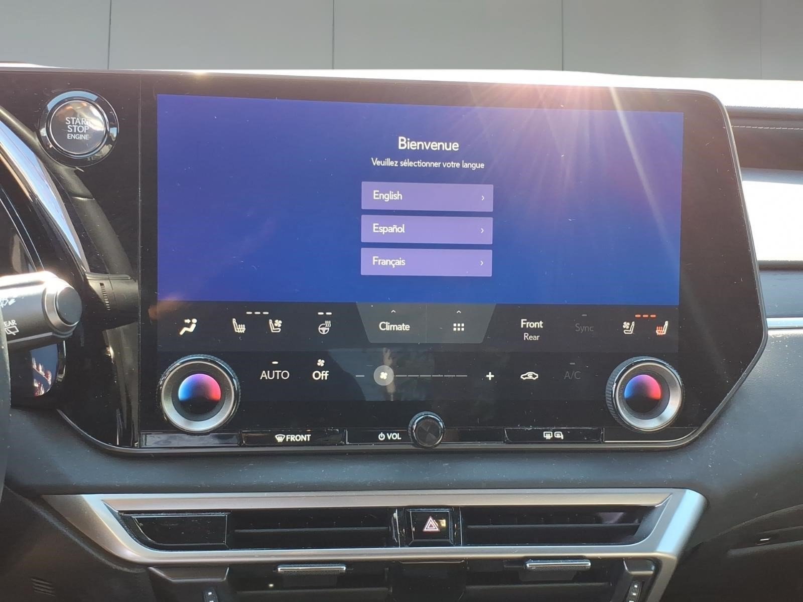 Used 2024 Lexus RX 350 Premium w/ Cold Area Package AWD/4WD image 16