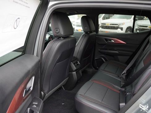 New 2026 Chevrolet Equinox EV RS image 11