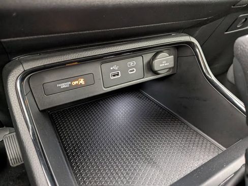 Used 2023 Honda CR-V EX image 10