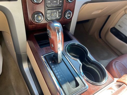 Used 2013 Ford F150 King Ranch w/ King Ranch Luxury Pkg image 18