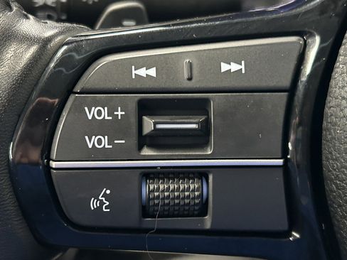 Used 2023 Honda Accord Touring image 20