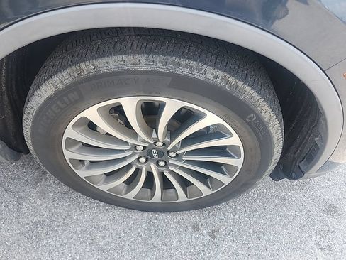 Used 2021 Lincoln Aviator Reserve w/ Elements Package Plus RWD image 27