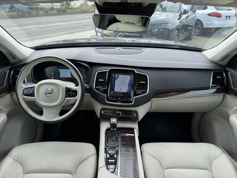 Used 2016 Volvo XC90 T6 Momentum w/ Momentum Plus Package image 26