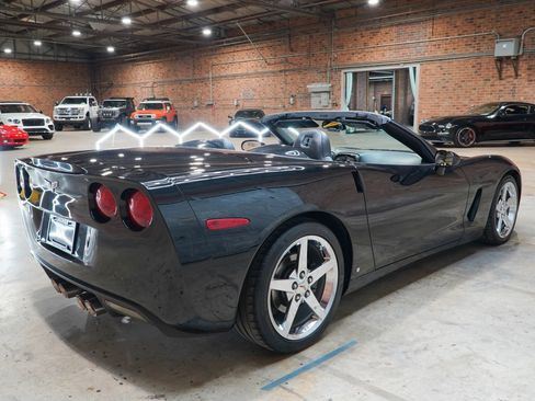 Used 2008 Chevrolet Corvette Convertible w/ Preferred Equipment Group RWD image 36
