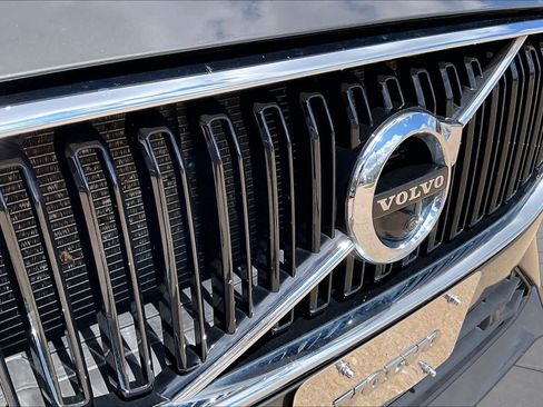 Used 2020 Volvo XC60 T5 Momentum AWD/4WD image 30