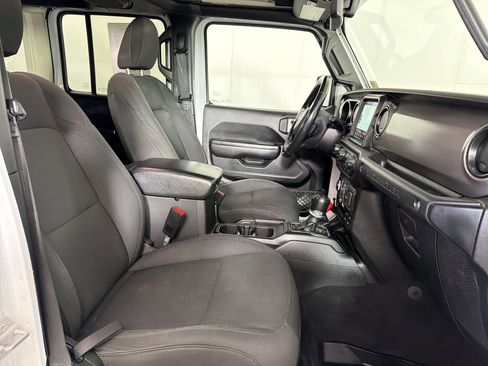 Used 2021 Jeep Wrangler Unlimited Sport AWD/4WD image 30