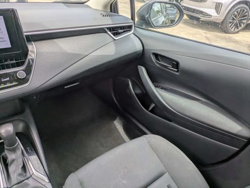 Used 2024 Toyota Corolla LE FWD image 16