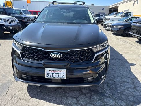 Used 2021 Kia Sorento EX FWD image 4