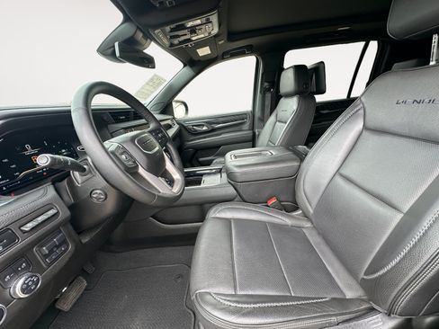 Used 2024 GMC Yukon XL Denali w/ Max Trailering Package AWD/4WD image 23