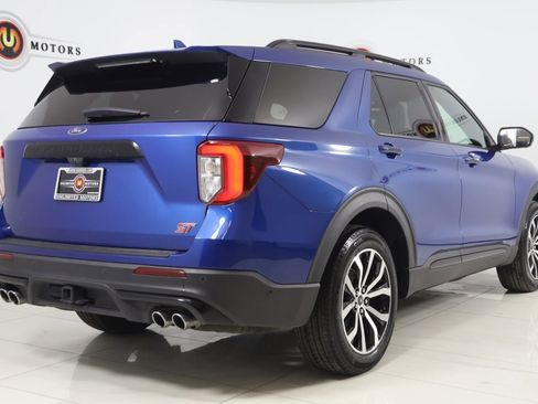 Used 2020 Ford Explorer ST w/ Premium Technology Package image 3