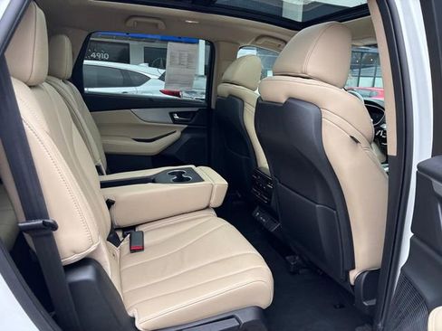 Used 2023 Acura MDX SH-AWD w/ Technology Package image 13