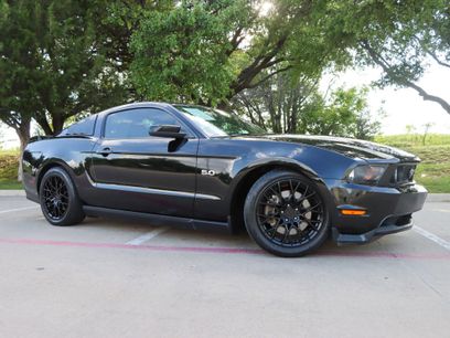 Used 2011 Ford Mustang GT Premium