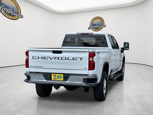 Used 2022 Chevrolet Silverado 2500 LT AWD/4WD image 5