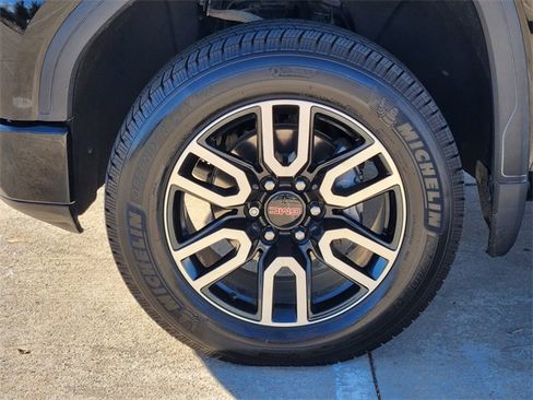 Used 2021 GMC Sierra 1500 AT4 w/ AT4 Value Package image 10