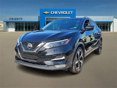 Used 2022 Nissan Rogue Sport SL w/ Premium Package