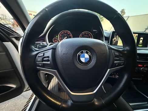 Used 2016 BMW X6 xDrive50i AWD/4WD image 28