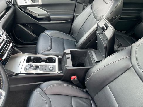 Used 2024 Ford Explorer ST w/ Equipment Group 401A image 31