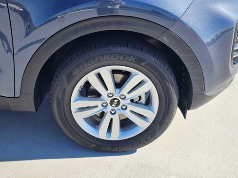 Used 2017 Kia Sportage LX AWD/4WD image 9