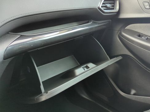 Used 2023 Chevrolet TrailBlazer LT w/ Convenience Package image 27