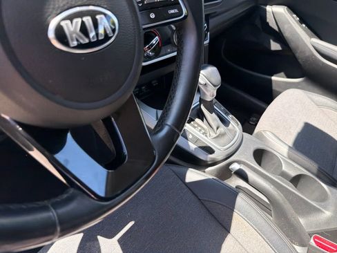Used 2021 Kia Seltos S AWD/4WD image 20