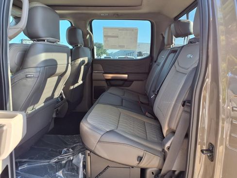 New 2026 Ford F450 Platinum w/ Platinum Plus Package AWD/4WD image 22