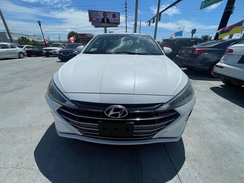 Used 2019 Hyundai Elantra SEL w/ Cargo Package FWD image 1