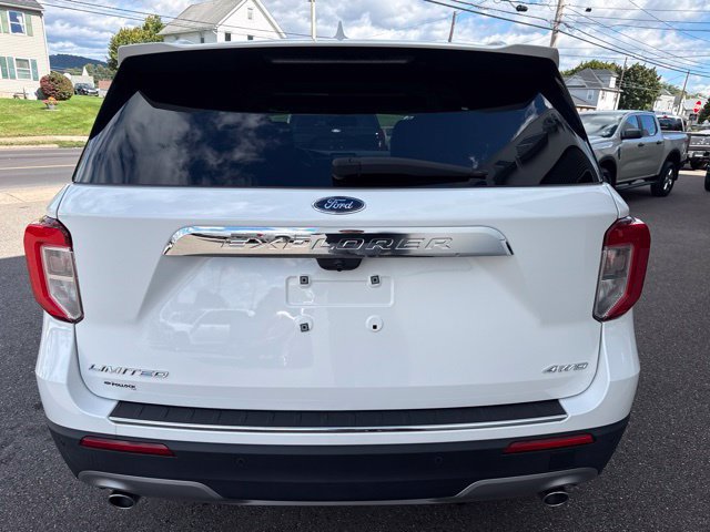 Used 2022 Ford Explorer Limited w/ Equipment Group 301A AWD/4WD image 7
