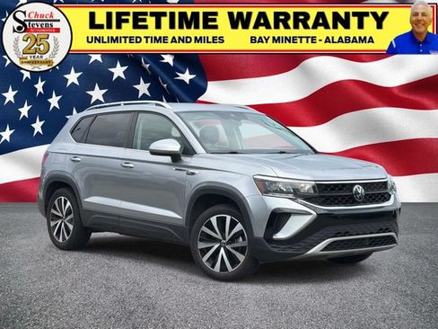 Used 2024 Volkswagen Taos SE FWD image 1