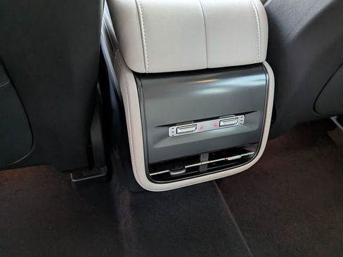 New 2026 Lincoln Nautilus Reserve AWD/4WD image 29
