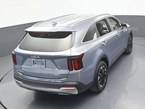 Used 2025 Kia Sorento S FWD image 51