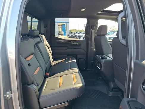 Certified 2026 GMC Sierra 1500 AT4 w/ AT4 Premium Package AWD/4WD image 27