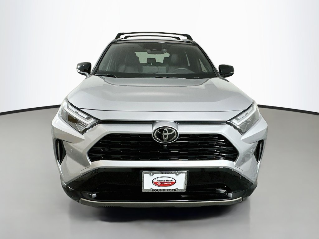 Used 2025 Toyota RAV4 XSE w/ Advanced Technology Package AWD/4WD image 2