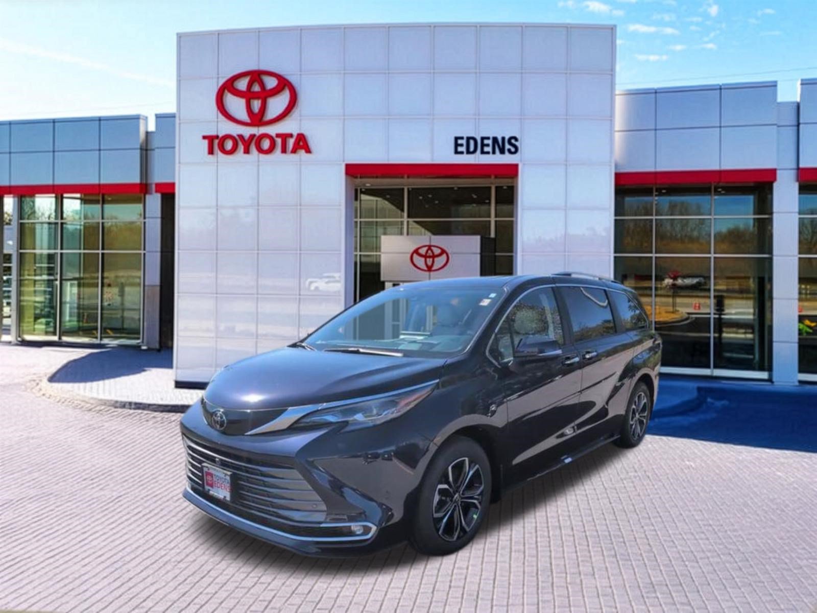 New 2026 Toyota Sienna Platinum AWD/4WD image 9