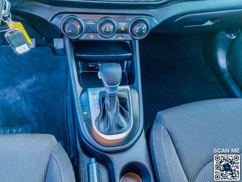 Used 2020 Kia Forte LXS image 24