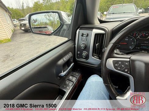 Used 2018 GMC Sierra 1500 SLT AWD/4WD image 18