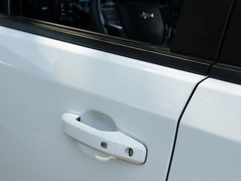 Used 2023 Chevrolet Silverado 1500 LT image 35