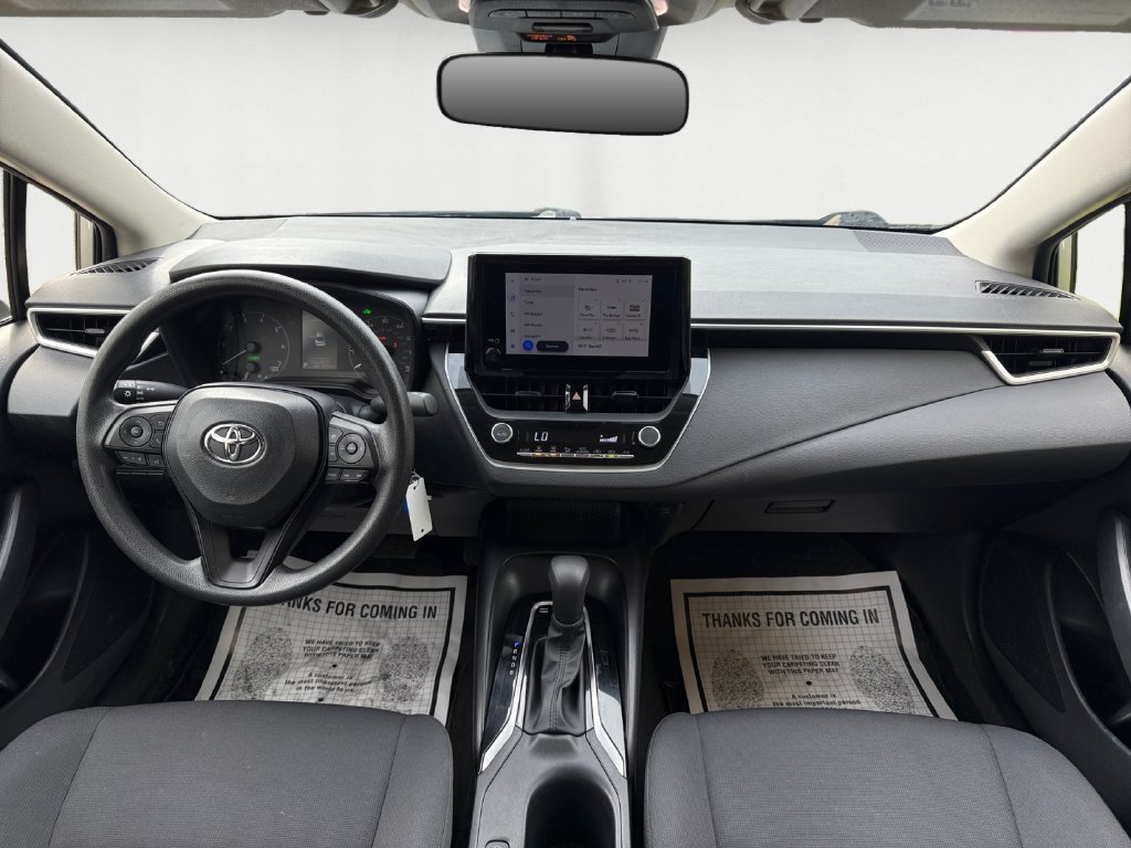 Used 2023 Toyota Corolla LE AWD/4WD image 11