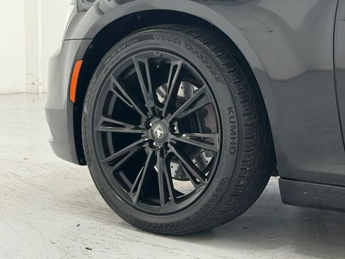 Used 2017 Chrysler 300 C w/ Safetytec Plus Group RWD image 44