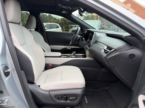 Used 2023 Lexus RX 350 Premium w/ Accessory Package AWD/4WD image 17