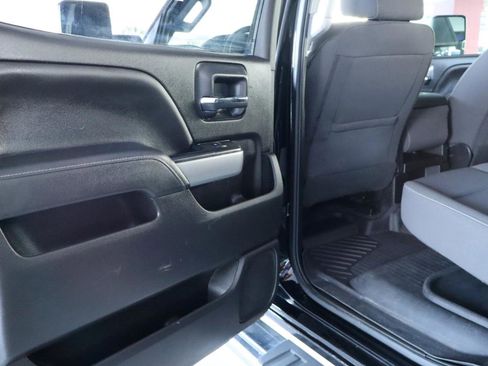 Used 2019 Chevrolet Silverado 2500 LT w/ Custom Sport Edition image 28