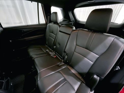 Used 2023 Honda Passport TrailSport image 15