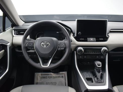 Used 2025 Toyota RAV4 XLE Premium w/ Weather Package image 16